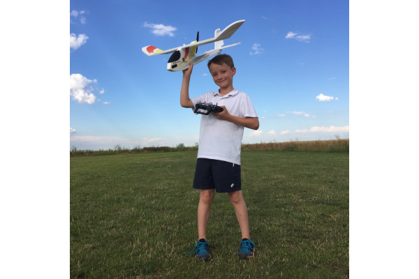 Sada RC modelu pro úplné začátečníky (mód 2) - RC Factory